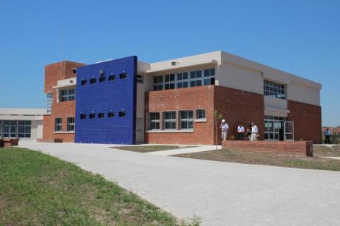 Escuela Nº 382