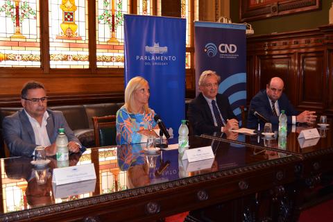 Firma de convenio del proyecto Museo del Parlamento